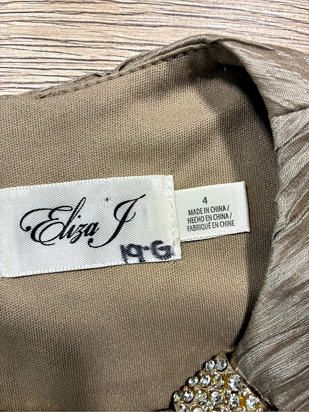 Eliza J Textured Midi Dress in Taupe Size 4 - Picture 4 of 8